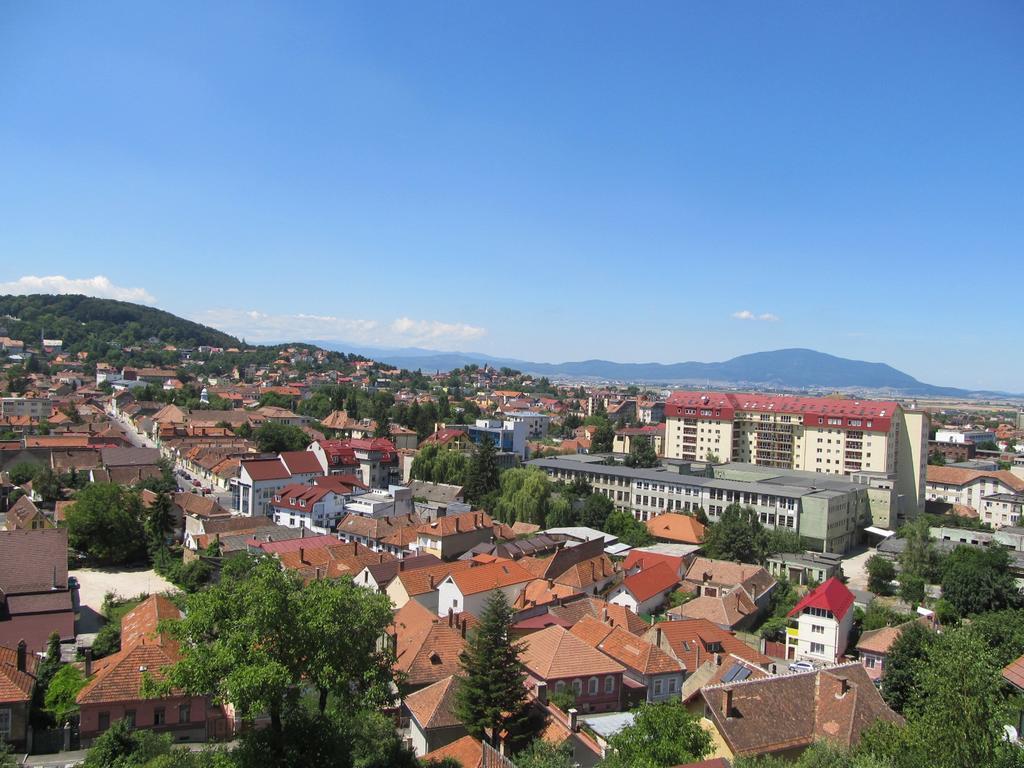 Apartament Monadin Ultracentral Brașov Exterior foto