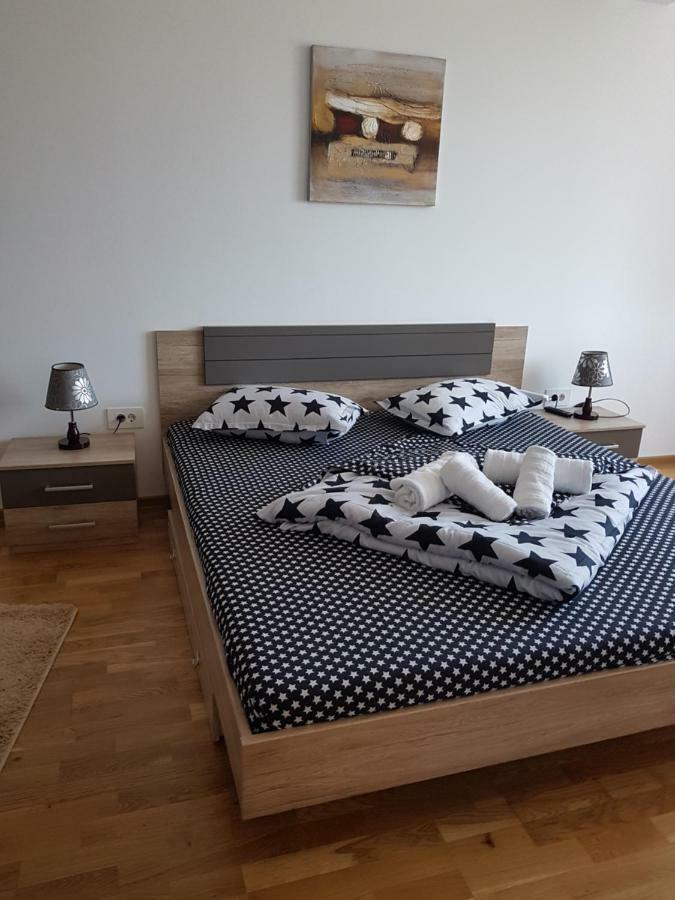 Apartament Monadin Ultracentral Brașov Exterior foto